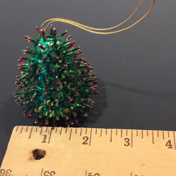VTG. Handcrafted Bead Sequin Christmas Ornament - Picture 10 of 11
